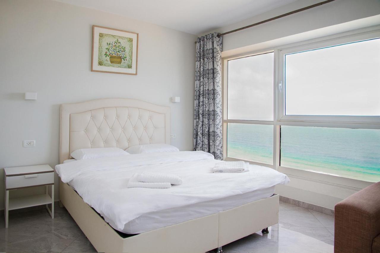 Apartments4You Leonardo 11 Бат-Ям Экстерьер фото
