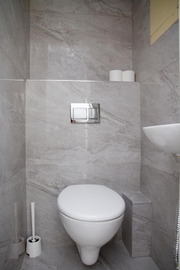 Apartments4You Leonardo 11 Бат-Ям Экстерьер фото